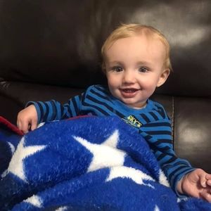 Meet your Posher, Dionne